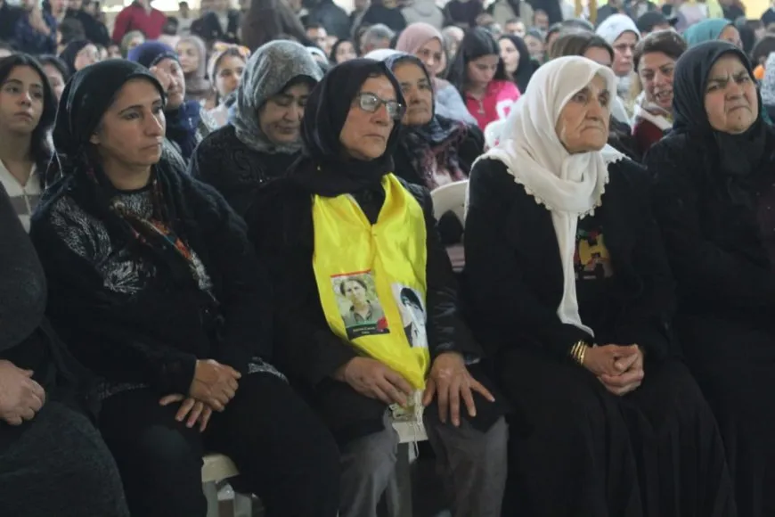 Kurdên li Lubnanê şehîdên Helebê û Rojava bi bîr anîn