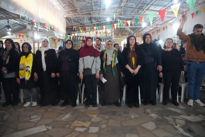 Kurdên li Lubnanê şehîdên Helebê û Rojava bi bîr anîn