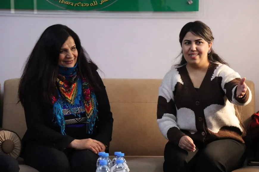 Şandeya hunermendan serdana Kongra Star kir