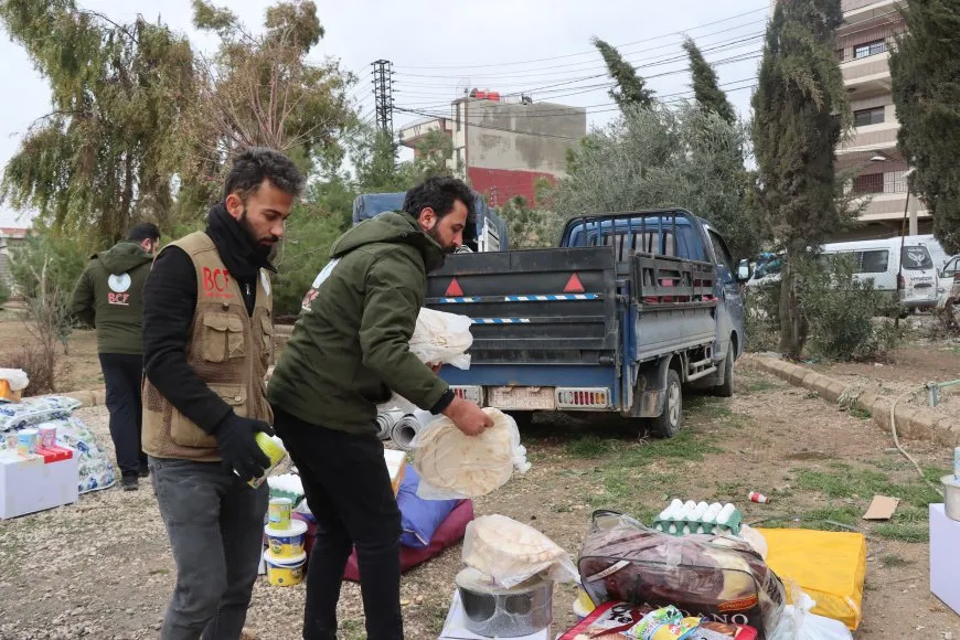Li Qamişlo, Girkê Legê û Amûdê alîkarî li koçberan tên belavkirin