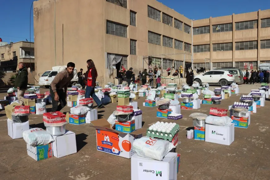 Belavkirina alîkariyan didome, 21 kamyon li bendê ne derbasî Kobanê bibin
