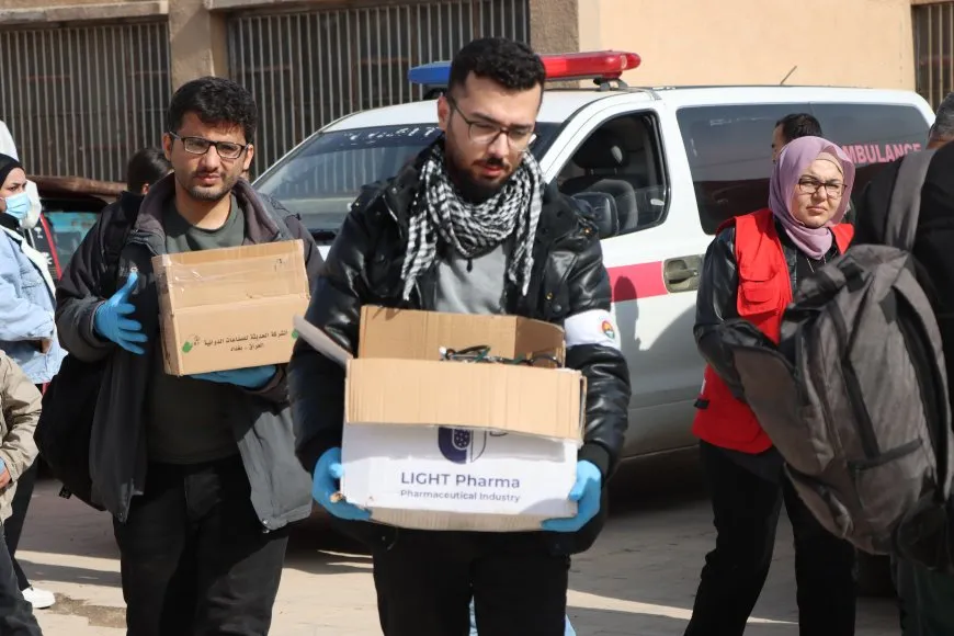 Bijîşkên ji Başûr koçberan tedawî dikin
