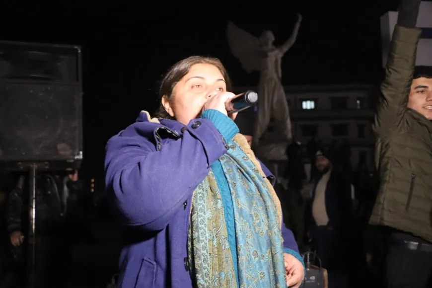 Li Qada Jina Azad a Kobanê çalakiya gel