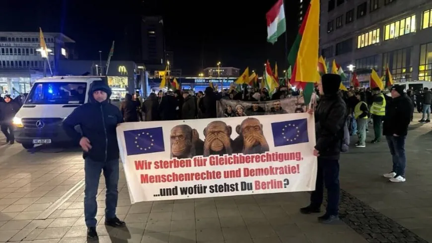 Li Almanyayê meşên ji bo naskirina statuya siyasî ya Rojava
