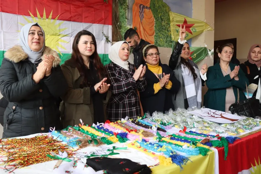 Mamosteyan diyarî li zarokên koçber belav kirin