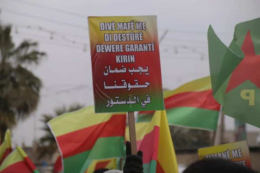 Li 3 bajaran meş: Divê mafên Kurdan di destûrê de werin parastin