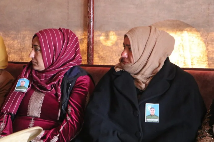 Koçberên Serêkaniyê ji bo şehîdeke berxwedana Şêxmeqsûdê merasîm li dar xist