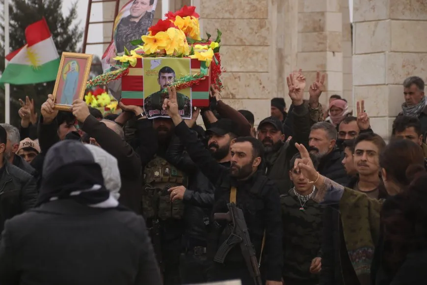 Cenazeyên şehîd Şivan, Berxwedan û Bîrhat spartin axê
