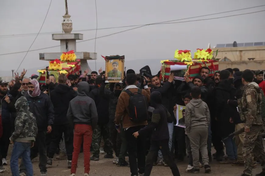 Cenazeyên şehîd Şivan, Berxwedan û Bîrhat spartin axê