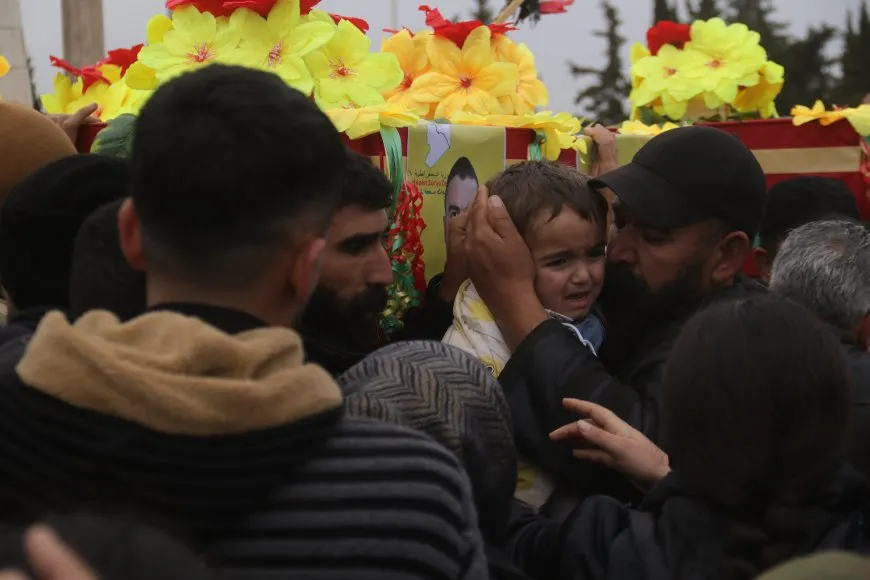 Cenazeyên şehîd Şivan, Berxwedan û Bîrhat spartin axê