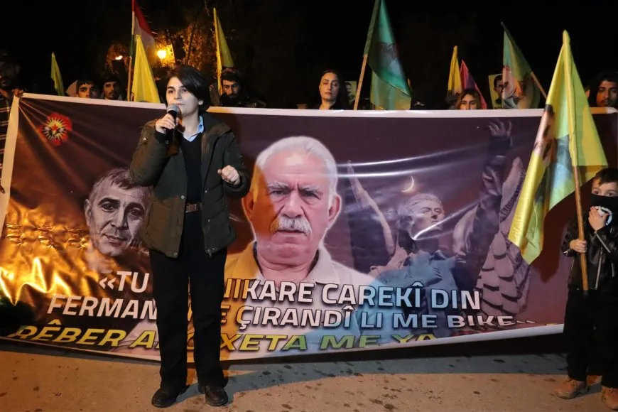 Ciwanan komploya 15’ê Sibatê şermezar kir