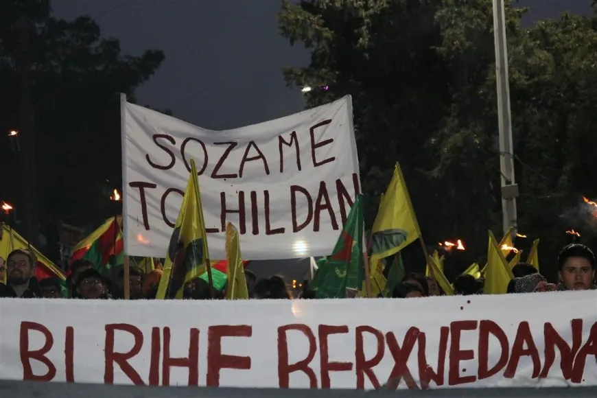 Ciwanan komploya 15’ê Sibatê şermezar kir