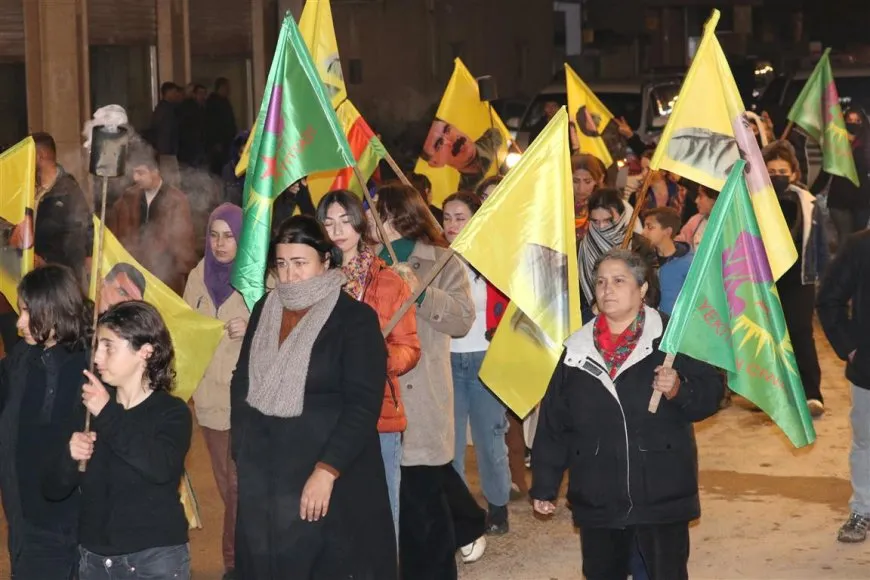 Ciwanan komploya 15’ê Sibatê şermezar kir