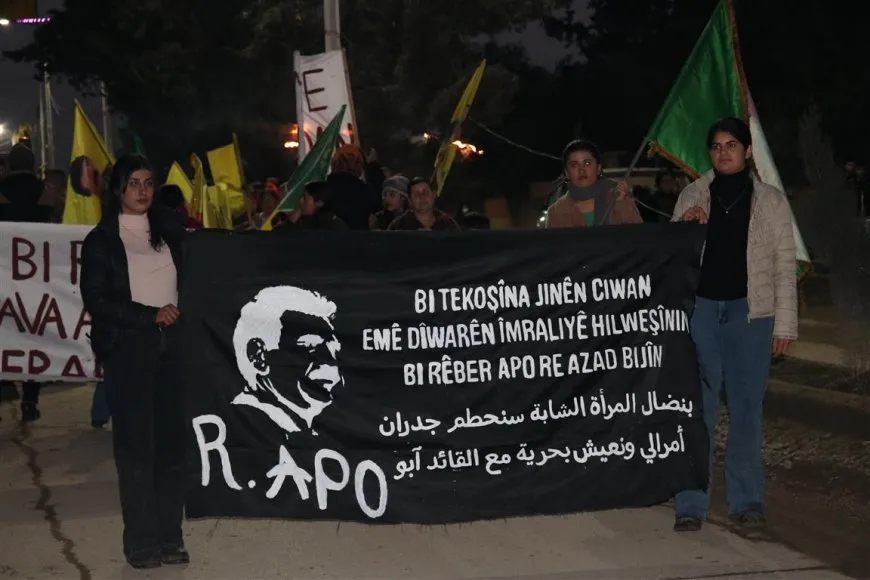 Ciwanan komploya 15’ê Sibatê şermezar kir