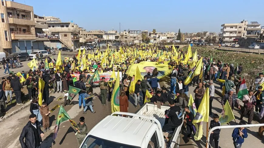 Li Rojava meşên şermezarkirina 15’ê Sibatê destpê kirin