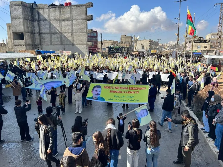 Kobanê peyama xwe da: Bê Serok jiyan nabe