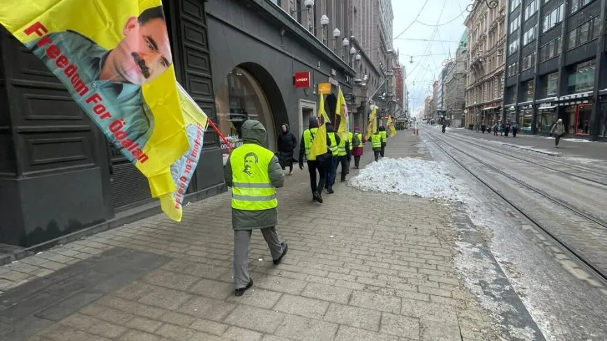 Li dijî komploya 15ˊê Sibatê li Helsînkî meşa dirêj