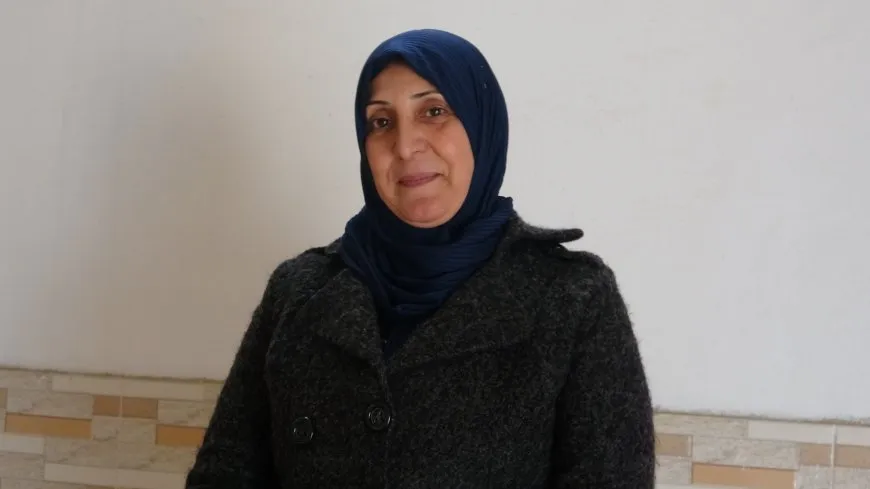 Şêniyên Çilaxa xwarinê ji şervanên xwe re amade dikin