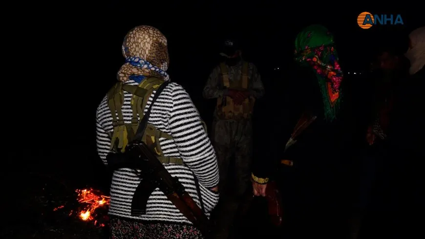 Xelkên Kobanê: Em ê ti carî nehêlin dijmin derbasî axa me bibe