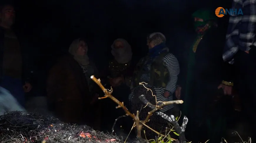 Xelkên Kobanê: Em ê ti carî nehêlin dijmin derbasî axa me bibe