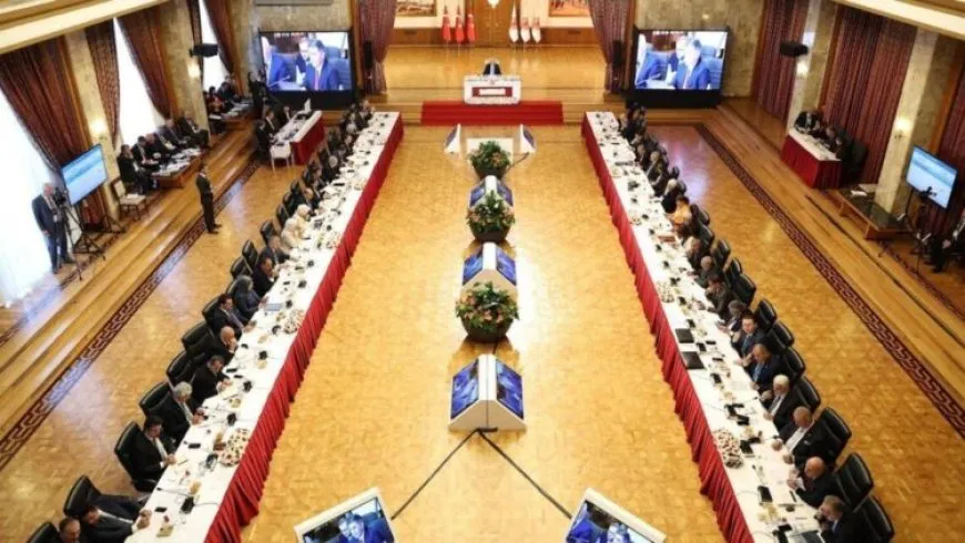 Li Enqerê civîna dawî ya Komîsyona Meclisê dest pê kir
