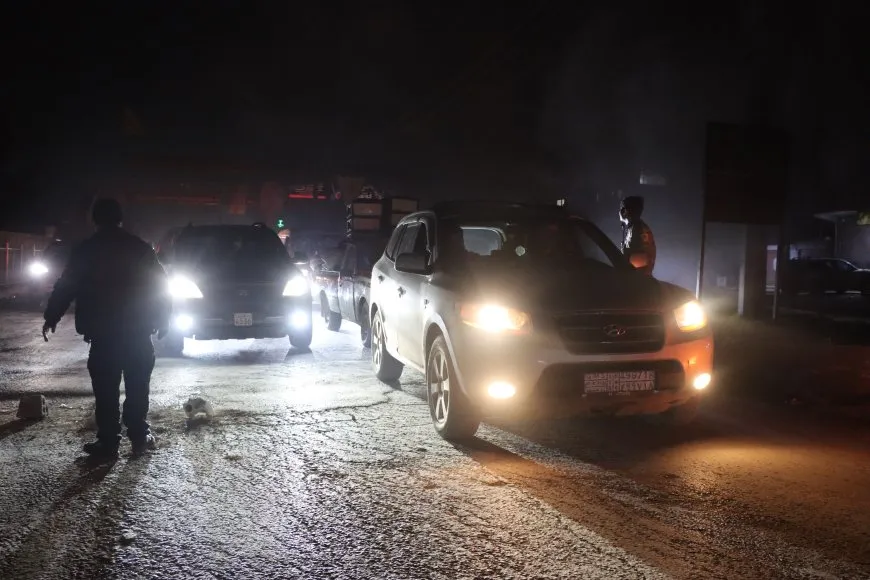 Bi ruhekî komî gelê Rojava bajarên xwe diparêze