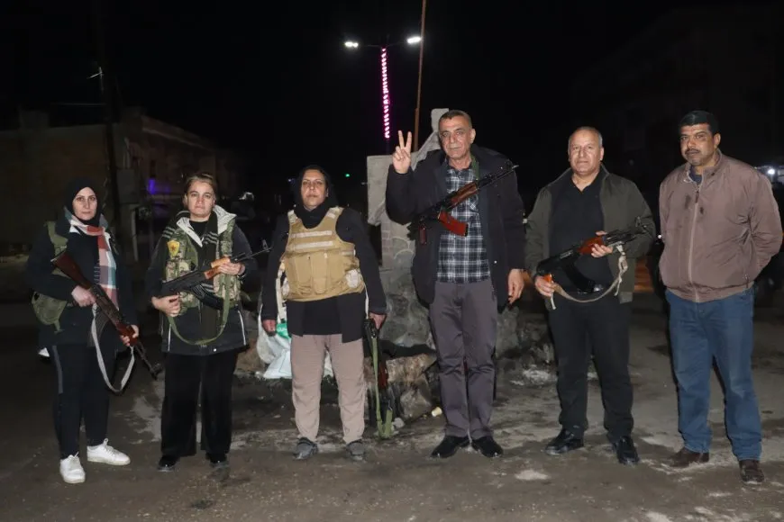 Bi ruhekî komî gelê Rojava bajarên xwe diparêze