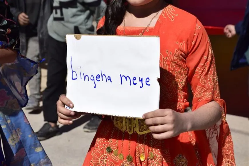 Li 7 bajarên Rojava meşên bi boneya Roja Zimanê Dayikê