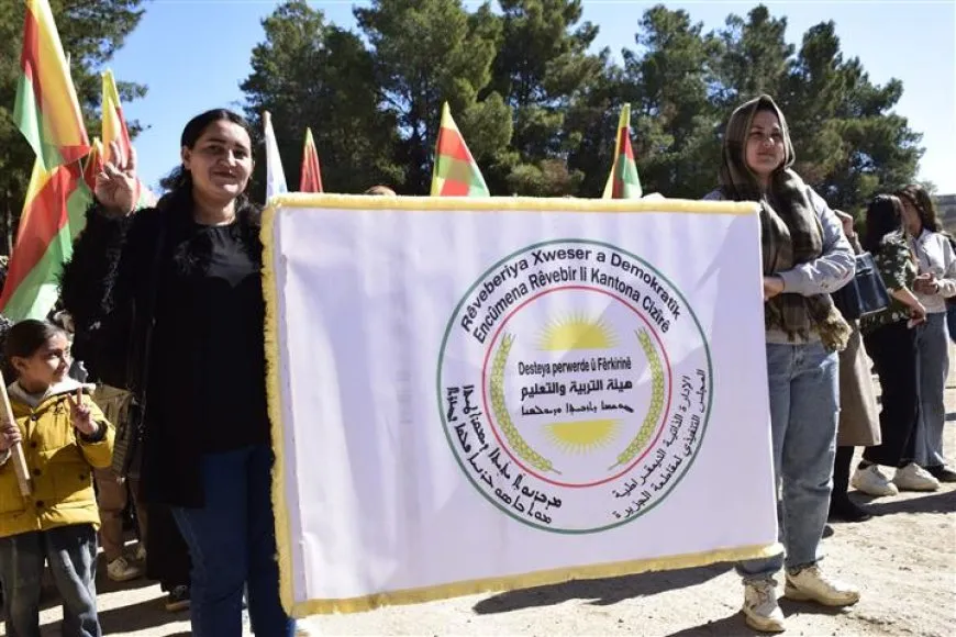 Li 7 bajarên Rojava meşên bi boneya Roja Zimanê Dayikê