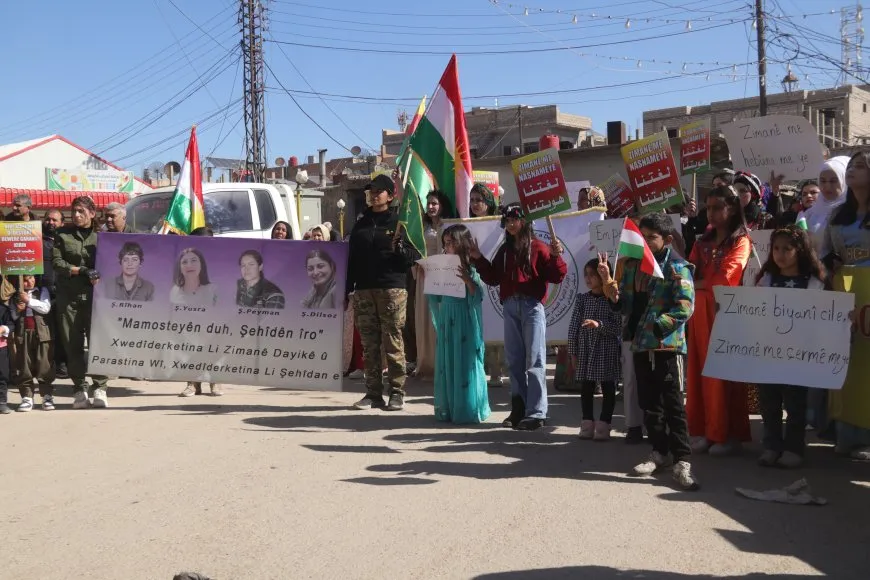 Li 7 bajarên Rojava meşên bi boneya Roja Zimanê Dayikê