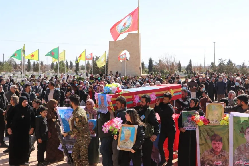 Li Hesekê ji bo 6 şehîdan merasîmek hat lidarxistin