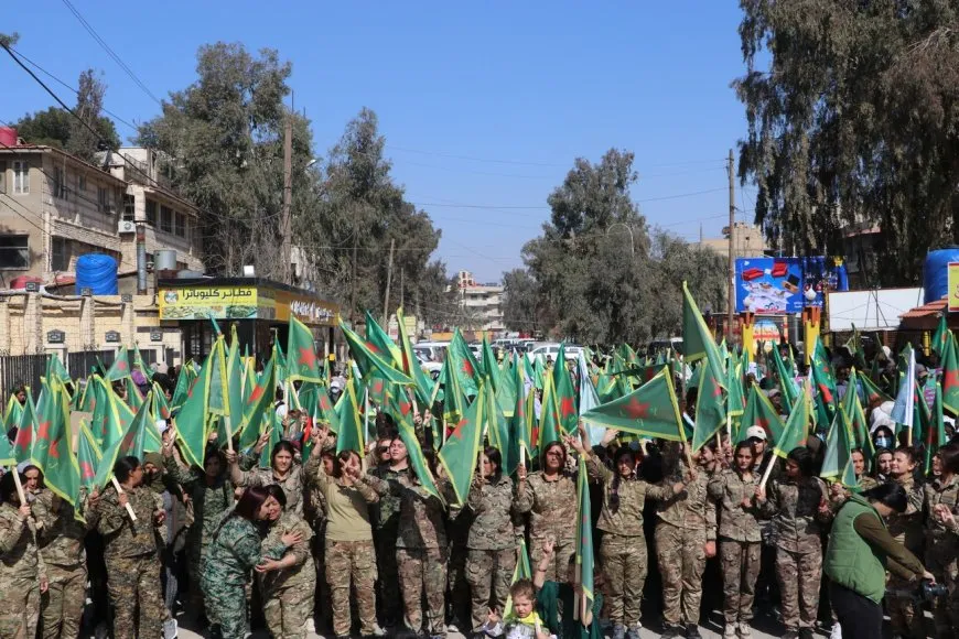 Ji meşa Hesekê peyama "YPJ'ê nasnameya me ye''