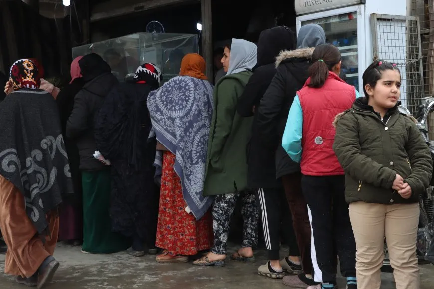 Heyva Sor a Kurd û Heyva Sor a Kurdistanê ji 6 firinan nan didin xelkê