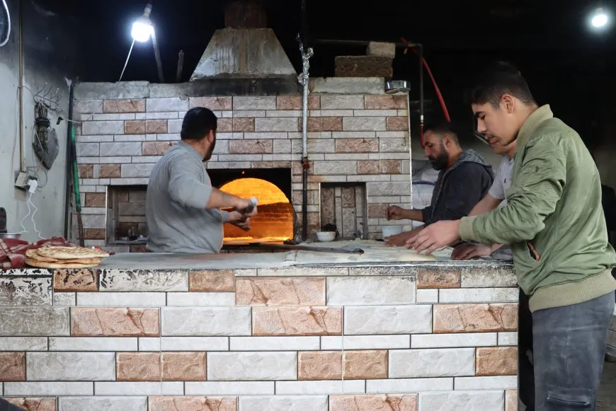 Heyva Sor a Kurd û Heyva Sor a Kurdistanê ji 6 firinan nan didin xelkê