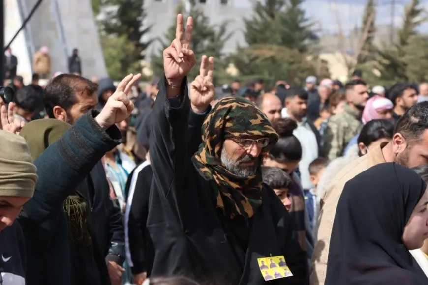 Li Kobanê merasîma 7 şehîdan