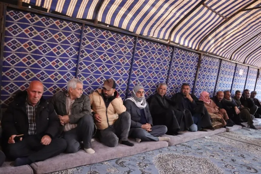 Sersaxî ji malbatên şehîd Welat Kobanê û Elî Doşka re hat xwestin