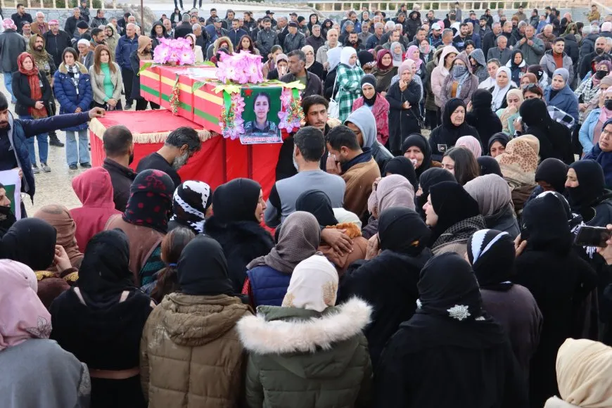 Şehîd Rûken Çilaxa bi merasîmekê hat oxirkirin