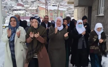 Sersaxî ji malbata şehîd Şervan Bêrîtan re hat xwestin