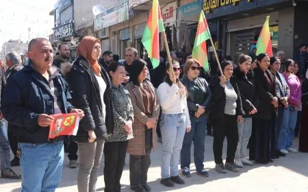 Şehîdên Serhildana Qamişloyê hatin bibîranîn