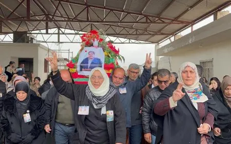 Karwanê cenazeyê şehîd Salih Muslim ber bi Pakrewangeha Şehîd Dicleyê ve bi rê ket