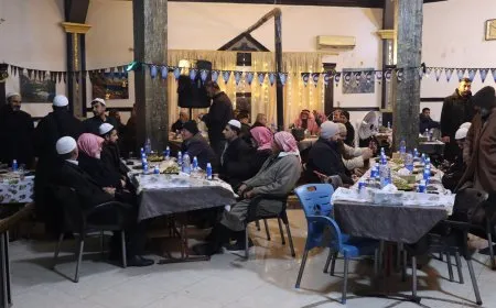 Li Dêrikê Kongreya Îslama Demokratîk xwarina fitarê danî