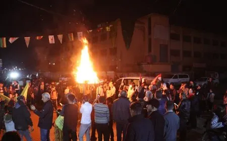 Li 3 bajaran agirê Newrozê hat vêxistin