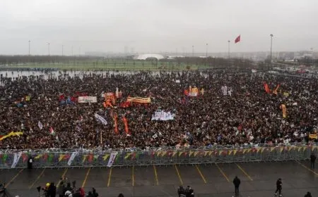 Çetîn Arkaş: Divê Rêveberên li Rojava werin Enqere, Amed û Îmraliyê