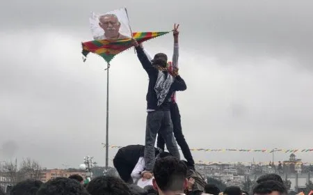 Peyama Newroza Bakur û Tirkiyeyê: Cihê Rêber Apo di nav gel de ye