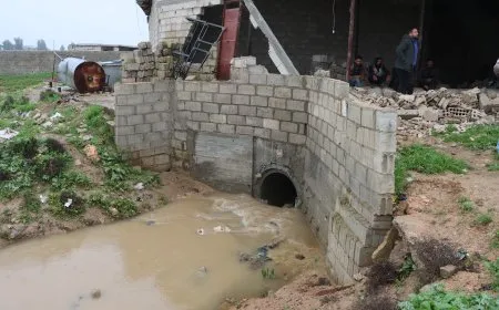 Avahiya di nivîna çem de hatiye lêkirin tê rakirin
