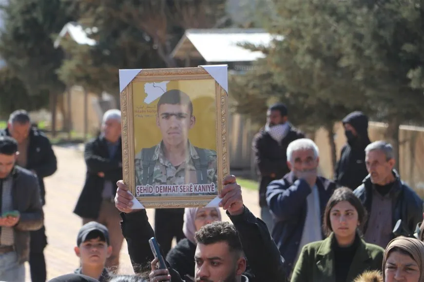 Şehîd Demhat Serêkaniyê hat oxirkirin