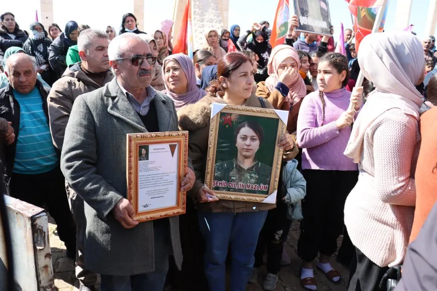 Şêniyên Amûdê şehîd Diljîn Mazlûm oxir kir