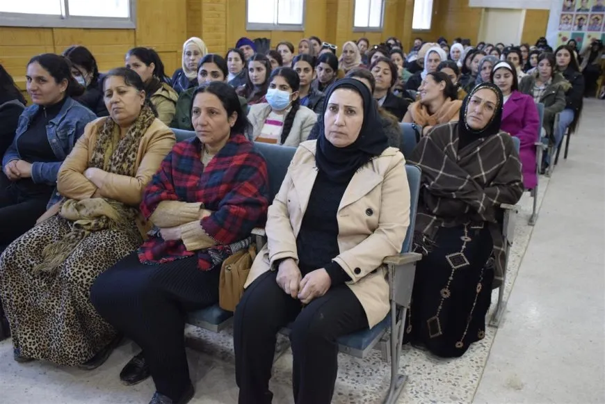 Aytan Ferhad: Divê di Sûriyeya nû rola pêşeng a jinan were parastin