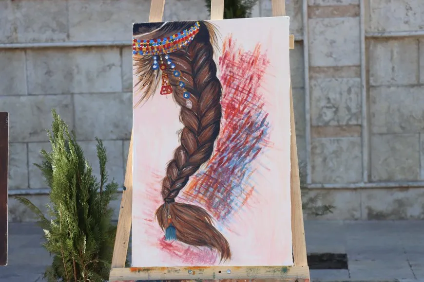 Ji bo pişgiriya YPJ’ê çalakiya hunerî