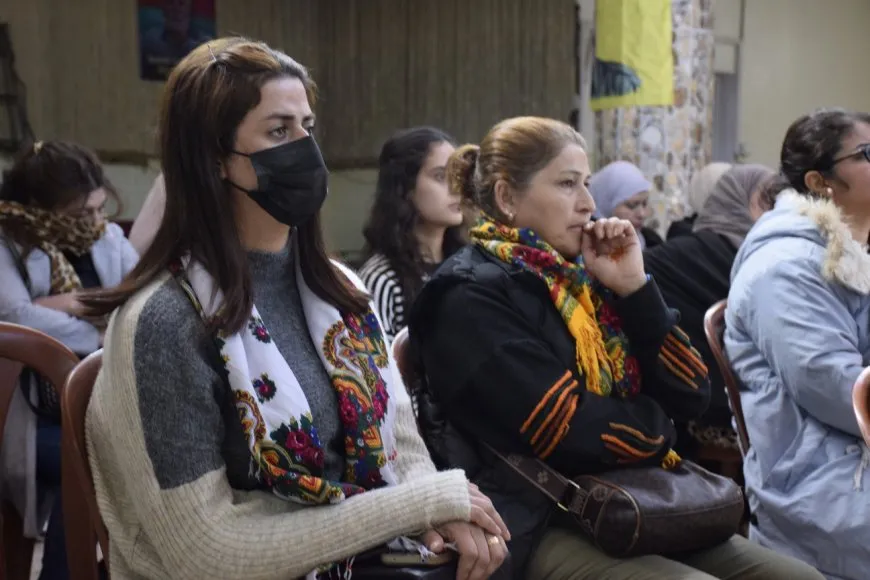 Kongra Star bi boneya 8'ê Adarê civînek li Hesekê li dar xist